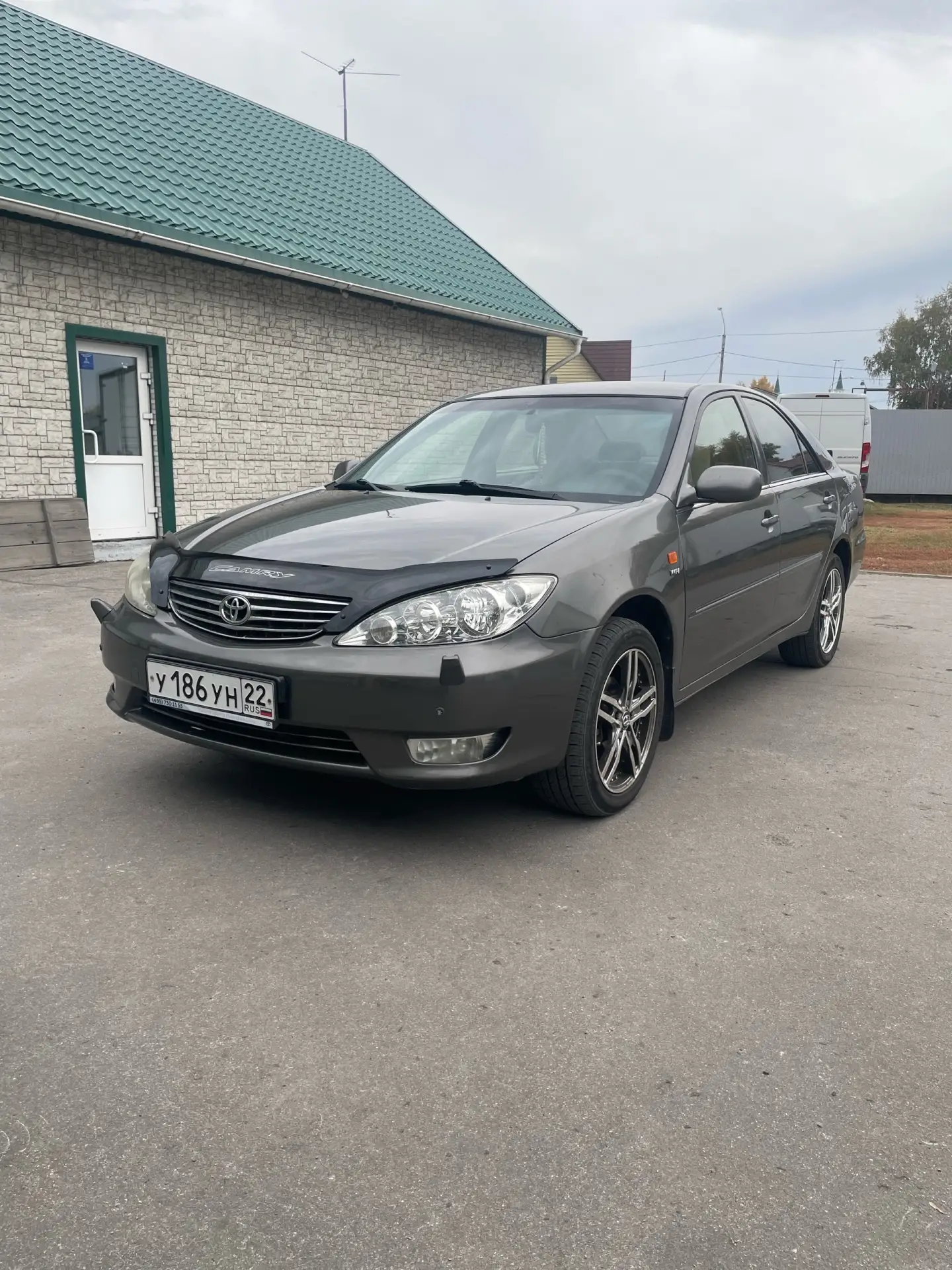 Toyota Camry 2005, 270 тыс. км, 12 лет в одних руках