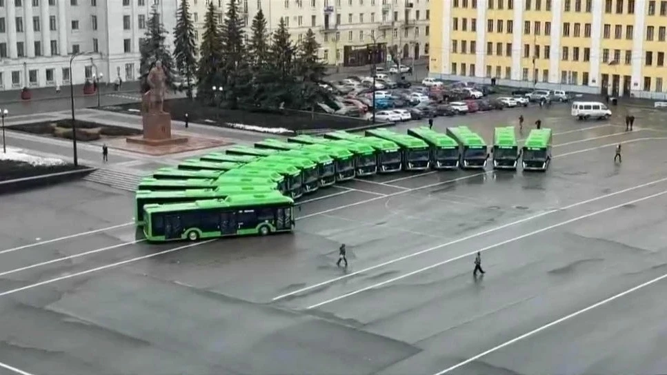 100% общественного транспорта хотят обновить в Кировской области 🚌