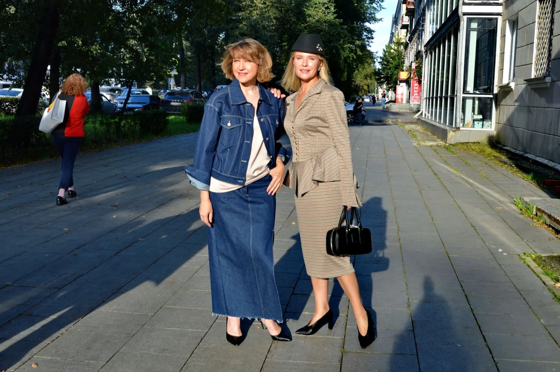 Образ для теплой осень представила Марина Семенова.