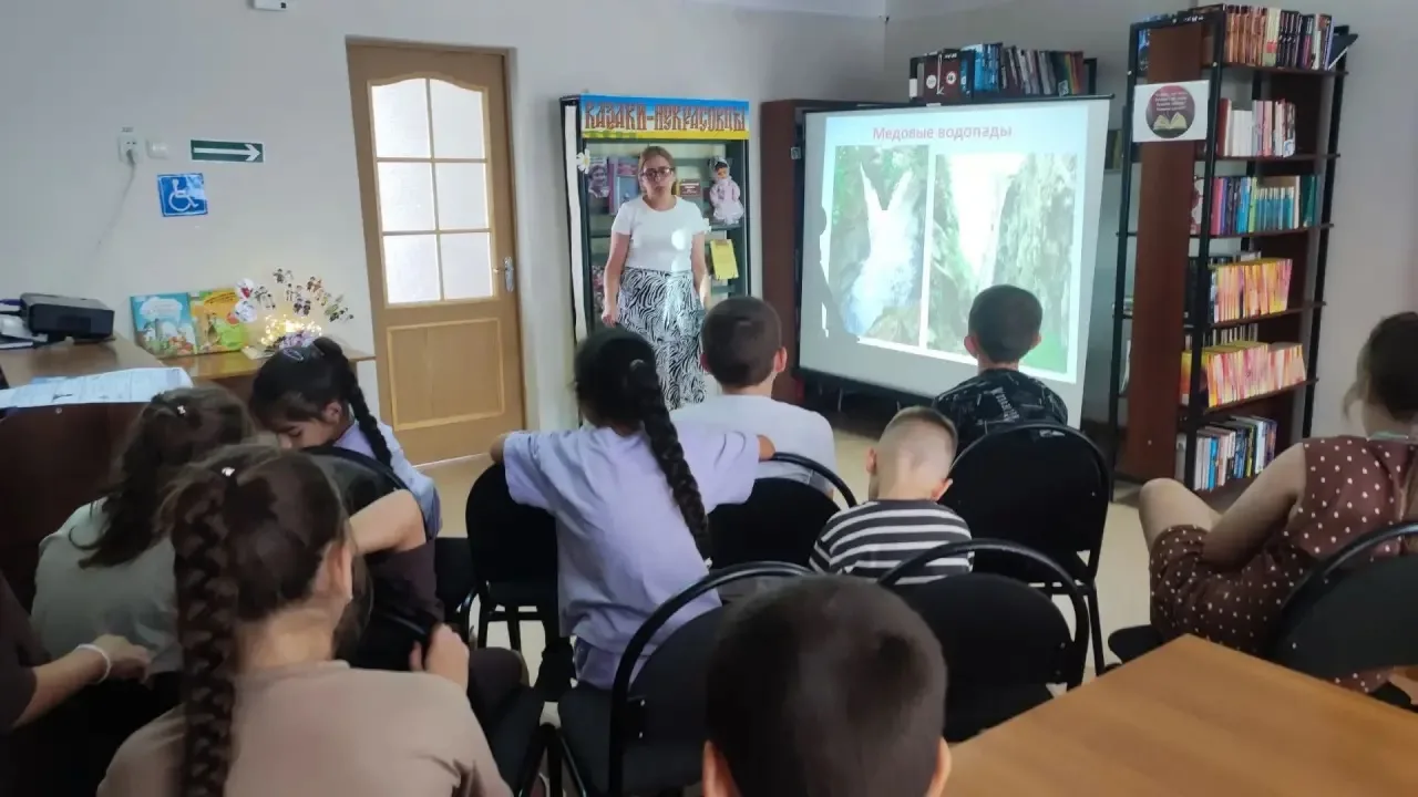 Читатели Николо-Александровского филиала совершили  литкруиз "Легенды Кавказа" по одному из самых кр