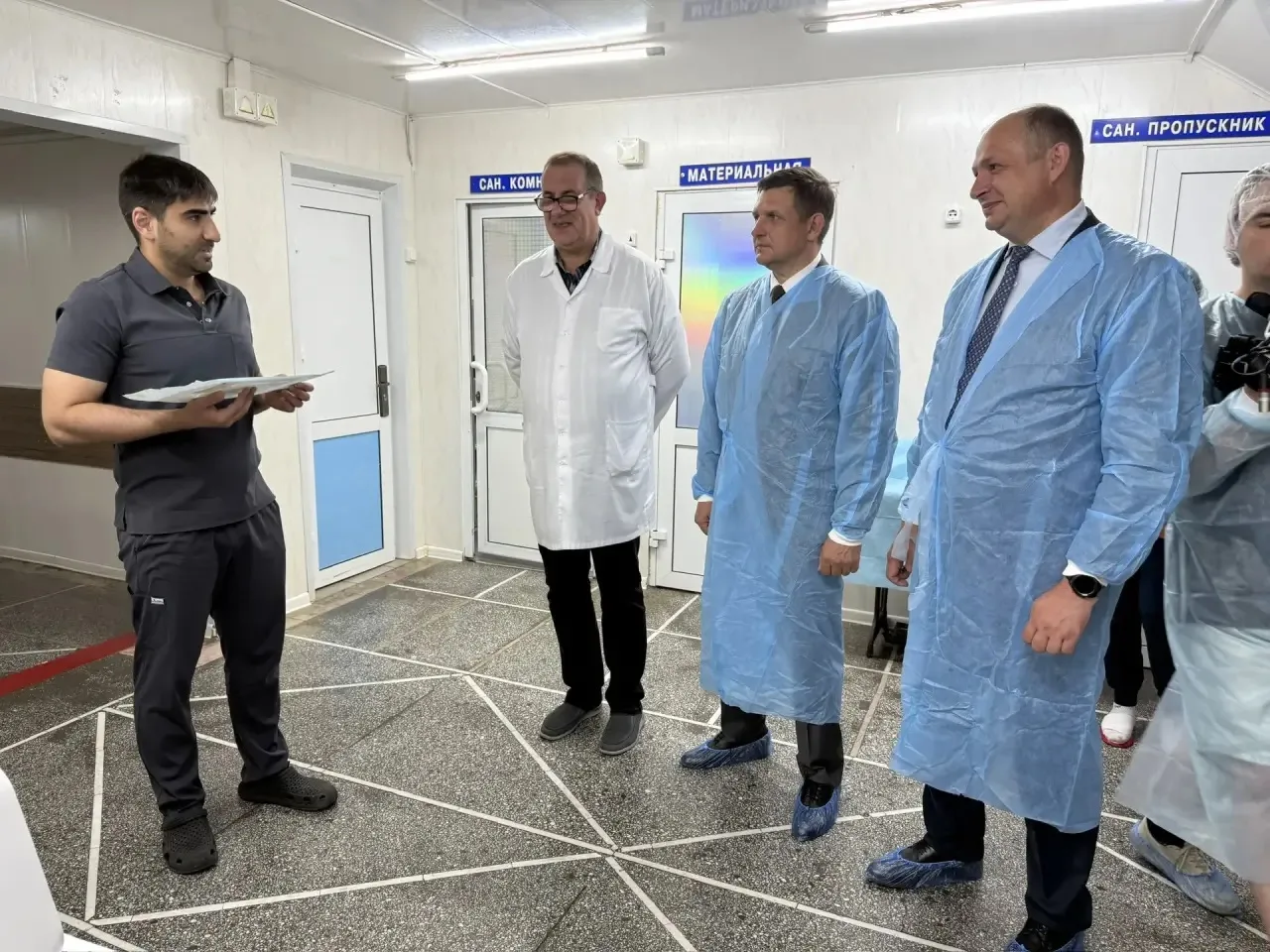 В отделение урологии Братской городской больницы № 1 закуплено высокотехнологичное эндо...