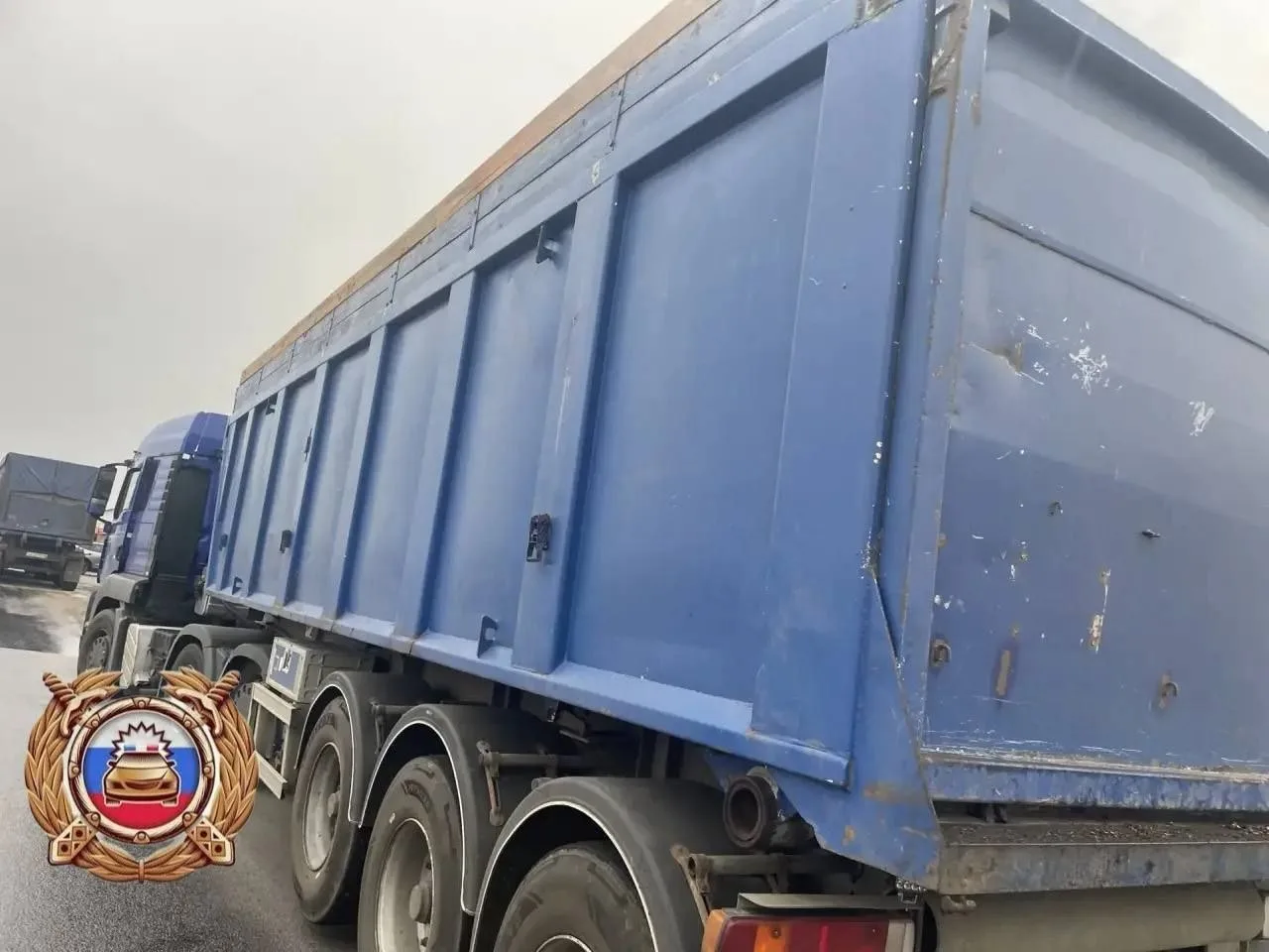 На трассе М-4 «Дон» в Елецком районе поймали 39-летнего водителя грузовика с поддельным...