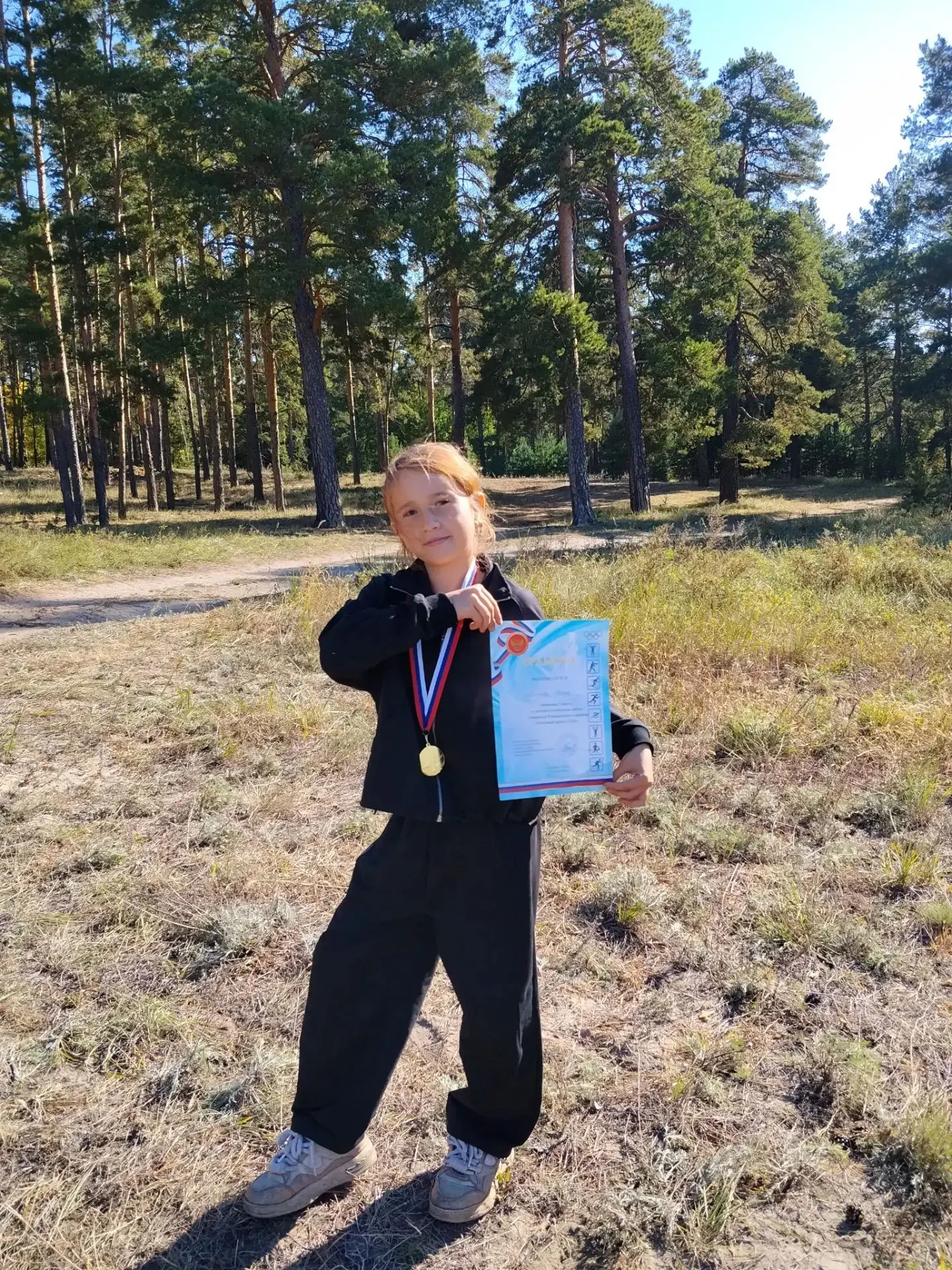 Сегодня в с. Гуселетово прошёл легкоатлетический забег учащихся Романовского района "Ос...