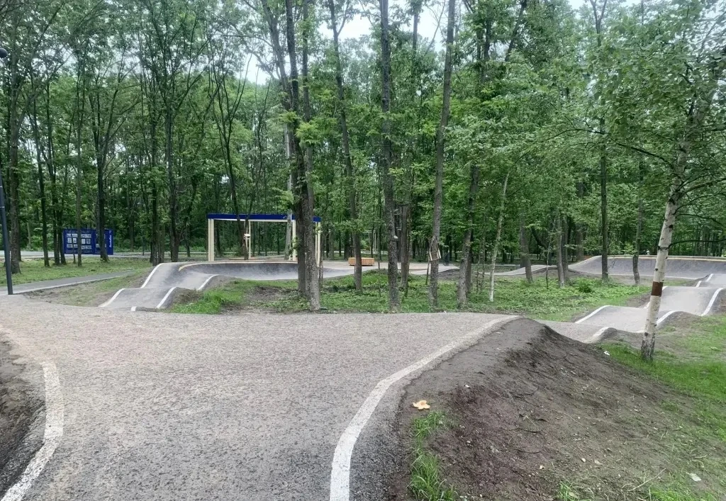 🌳 Реконструкция парка «Центральный» в Ханкайском округе завершается. 

✅Пешеходные маршруты, событи