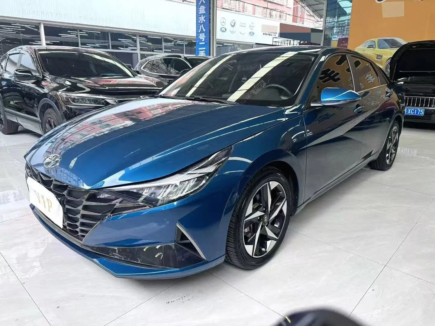 Hyundai Elantra