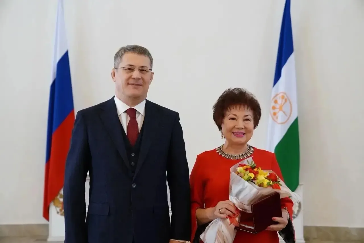 📑 Башҡортостан башлығы Радий Хәбиров матбуғат, телевидение, радио һәм мәғлүмәт агентлыҡтары хеҙмәтк