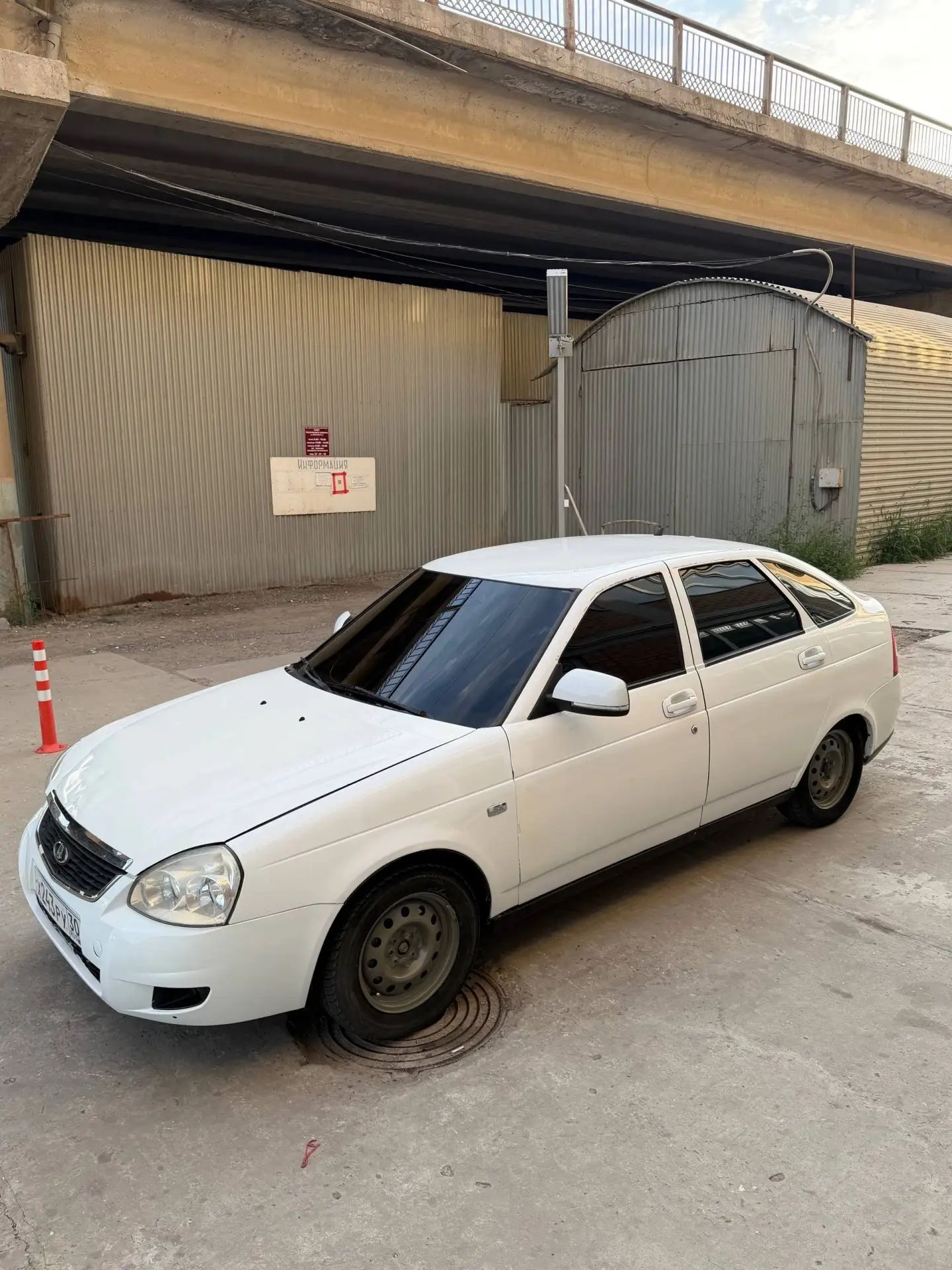 Продам приору, 2008 год полный люкс ,кондер халла (нужно поставить радиатор кондиционер...