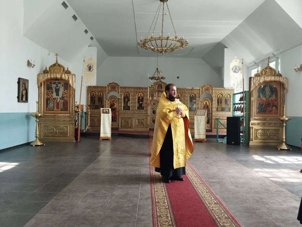 Духовная поддержка перед экзаменами.
В преддверии  экзаменов для учащихся 9 и 11 классов  духовник о