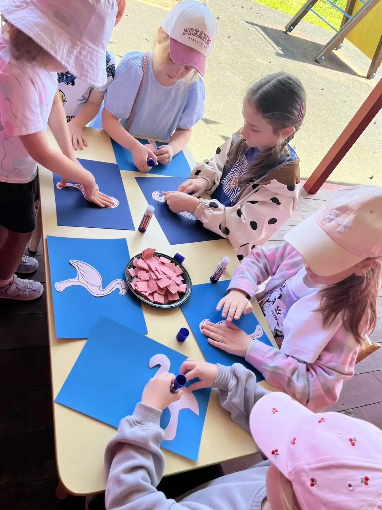 Розовый день в группе 11А! 💗🦩