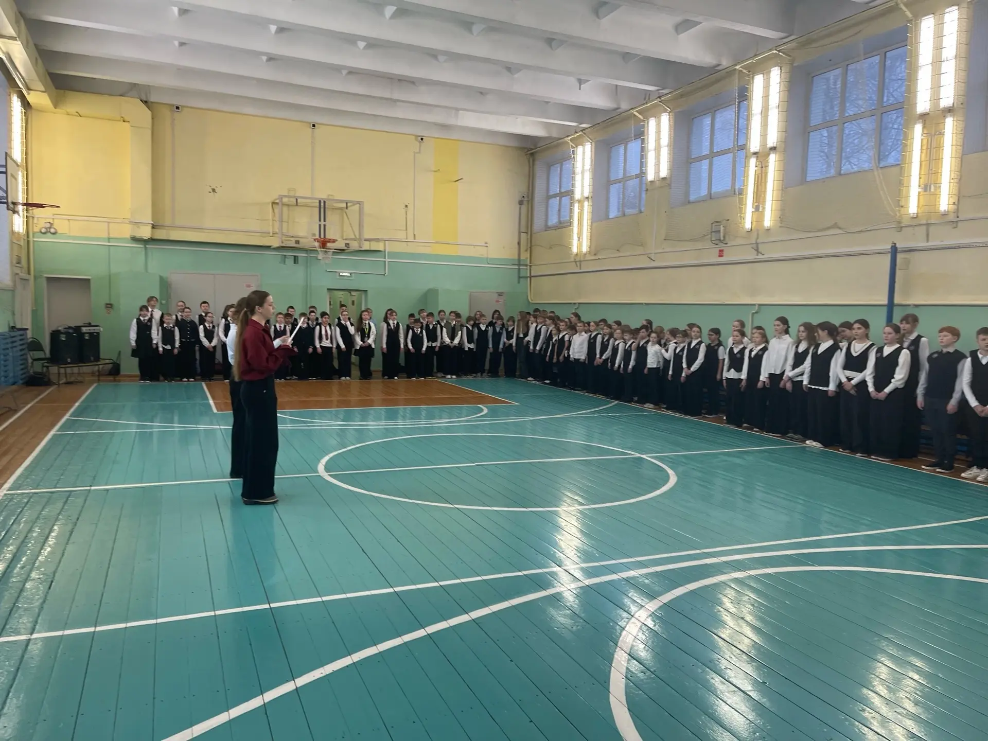 Традиционная линейка, посвящённая Дню российской науки  Сегодня мы собрались, чтобы отметить важную 