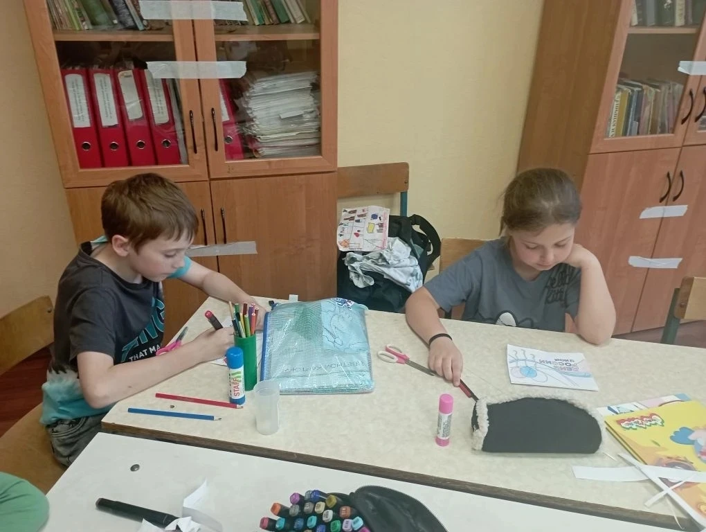 1 отряд умелые ручки Поделка ко Дню России