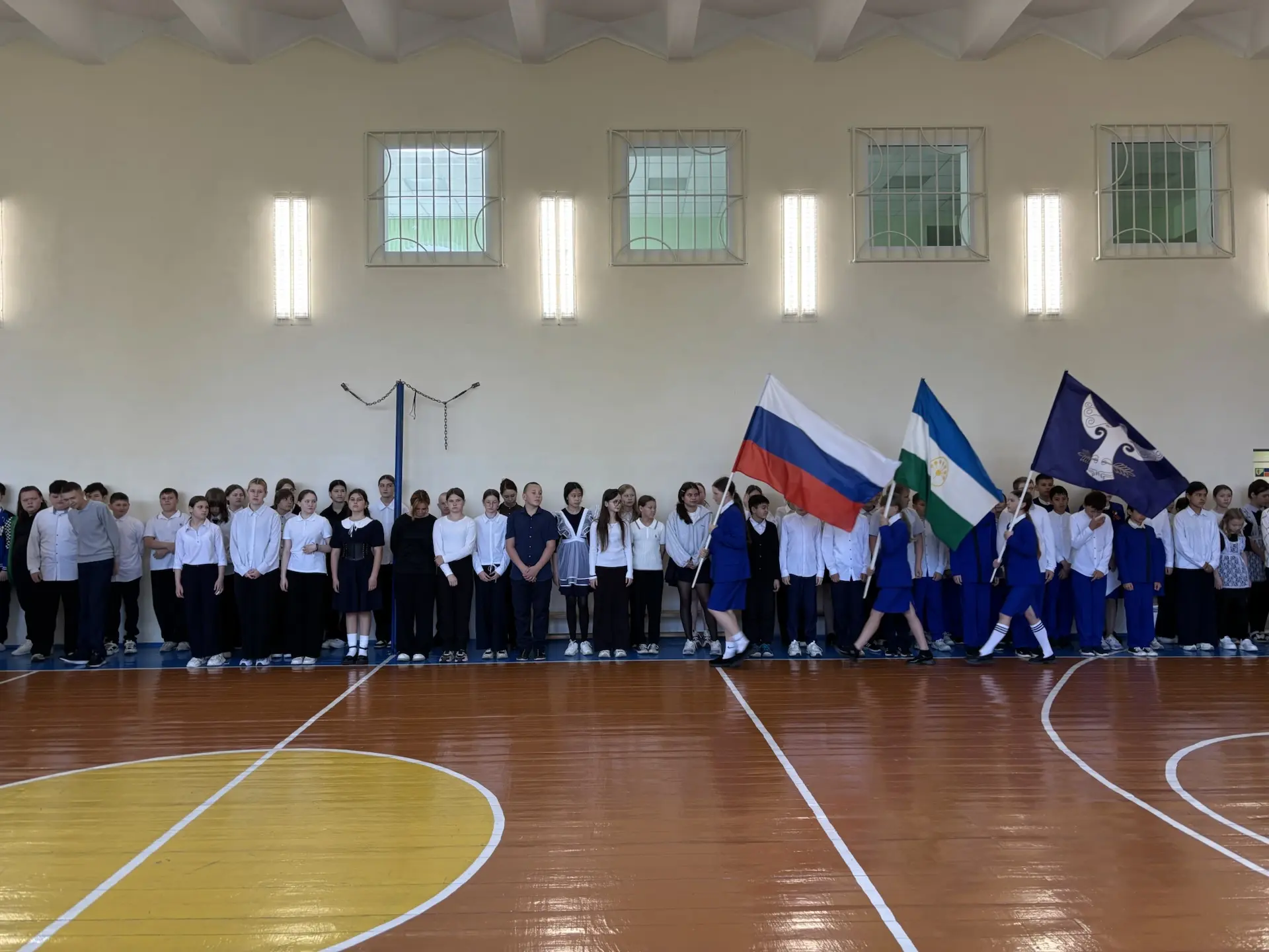 🚀 18 мая в школе состоялась линейка-награждение победителей и призеров олимпиады на Ку...