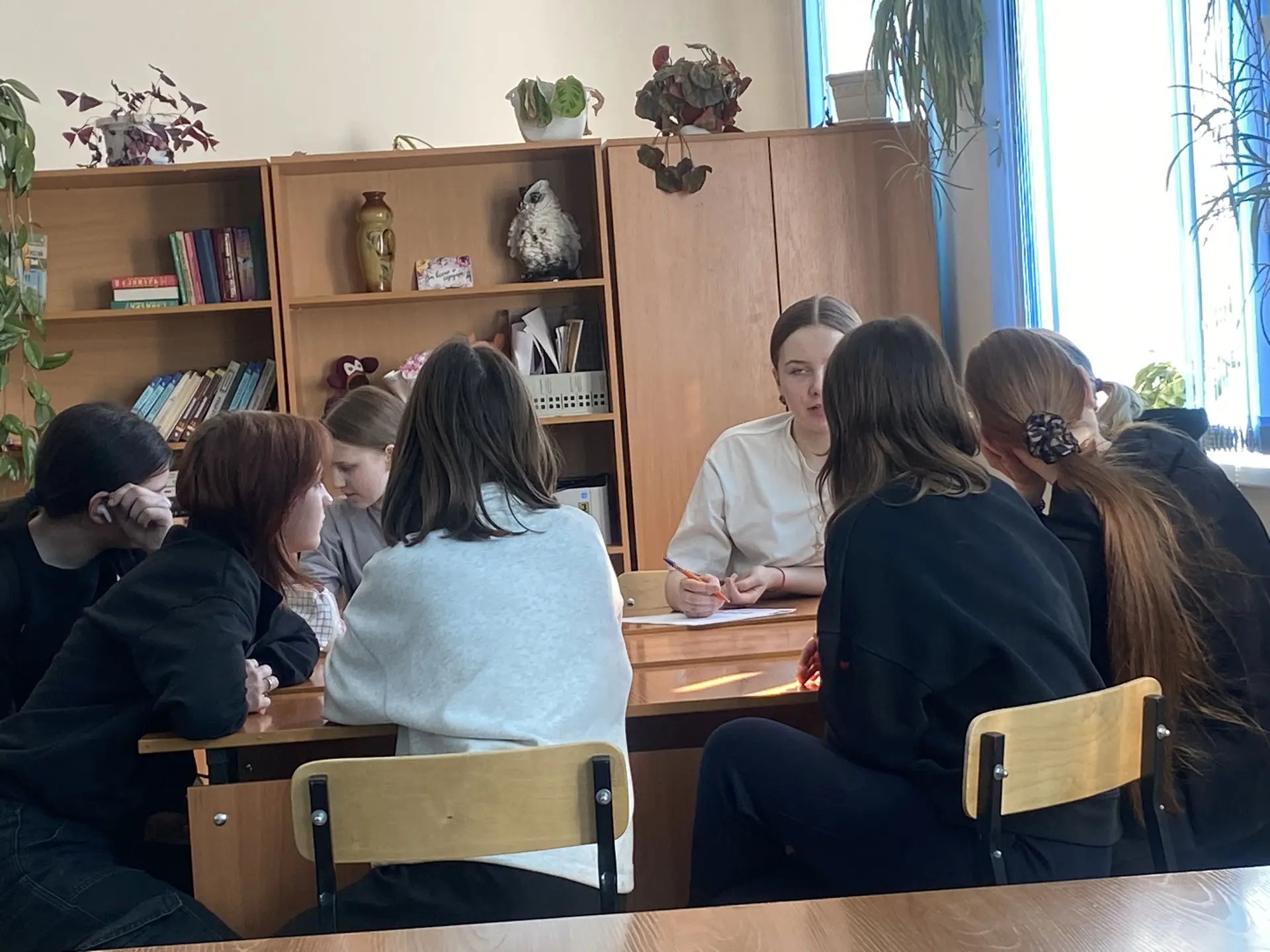 📚📚📚В честь Всемирного дня поэзии в нашей школе развернулась настоящая поэтическая фе...