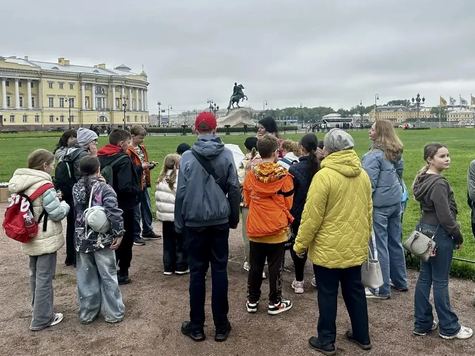 🌟 Путешествие сквозь века 🏛️