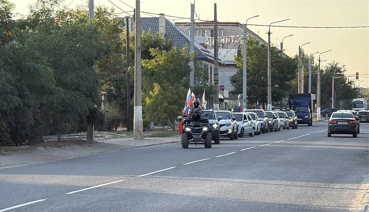 22 августа Дубовка присоединилась к всероссийским торжествам, посвящённым Дню Государст...