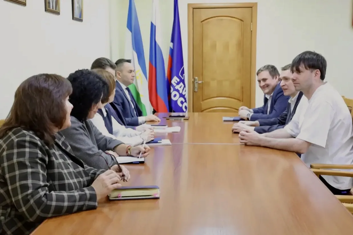 Рад приветствовать моего коллегу Дмитрия Филипенко из Нижегородской области. В течение нескольких дн