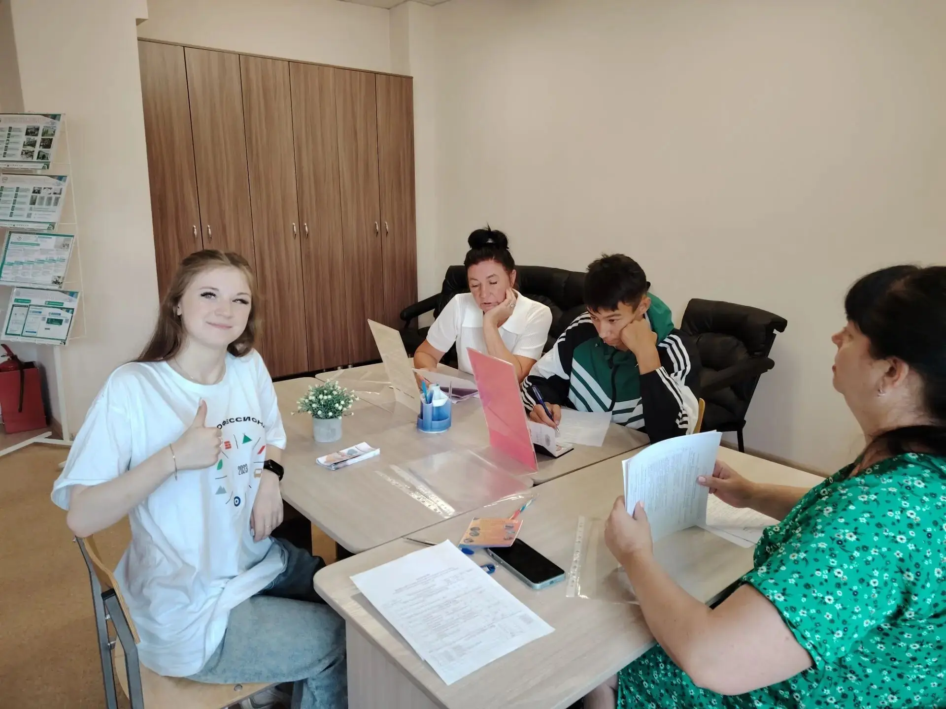 💢 Секреты приёмной кампании 🎓

Амбассадоры федерального проекта «Профессионалитет» Бийского промыш