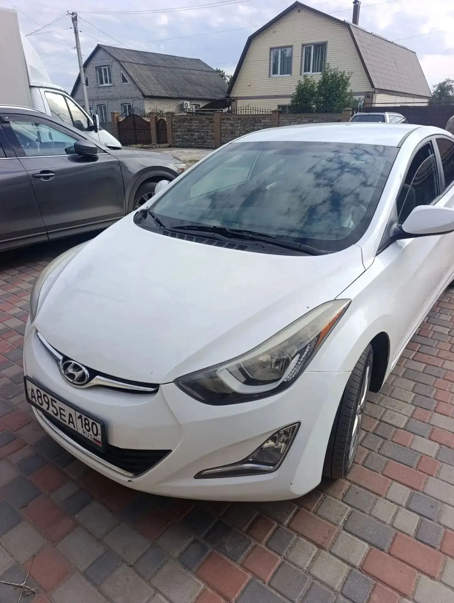 Элантра ( Elantra)