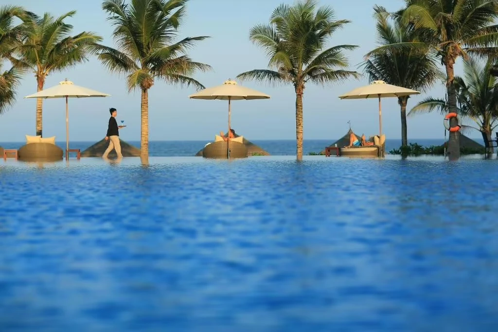 ДАНАНГ 🇻🇳   🌟Melia Danang Beach Resort 5*  Красивый гостиничный комплекс среди пальмового сада на пе