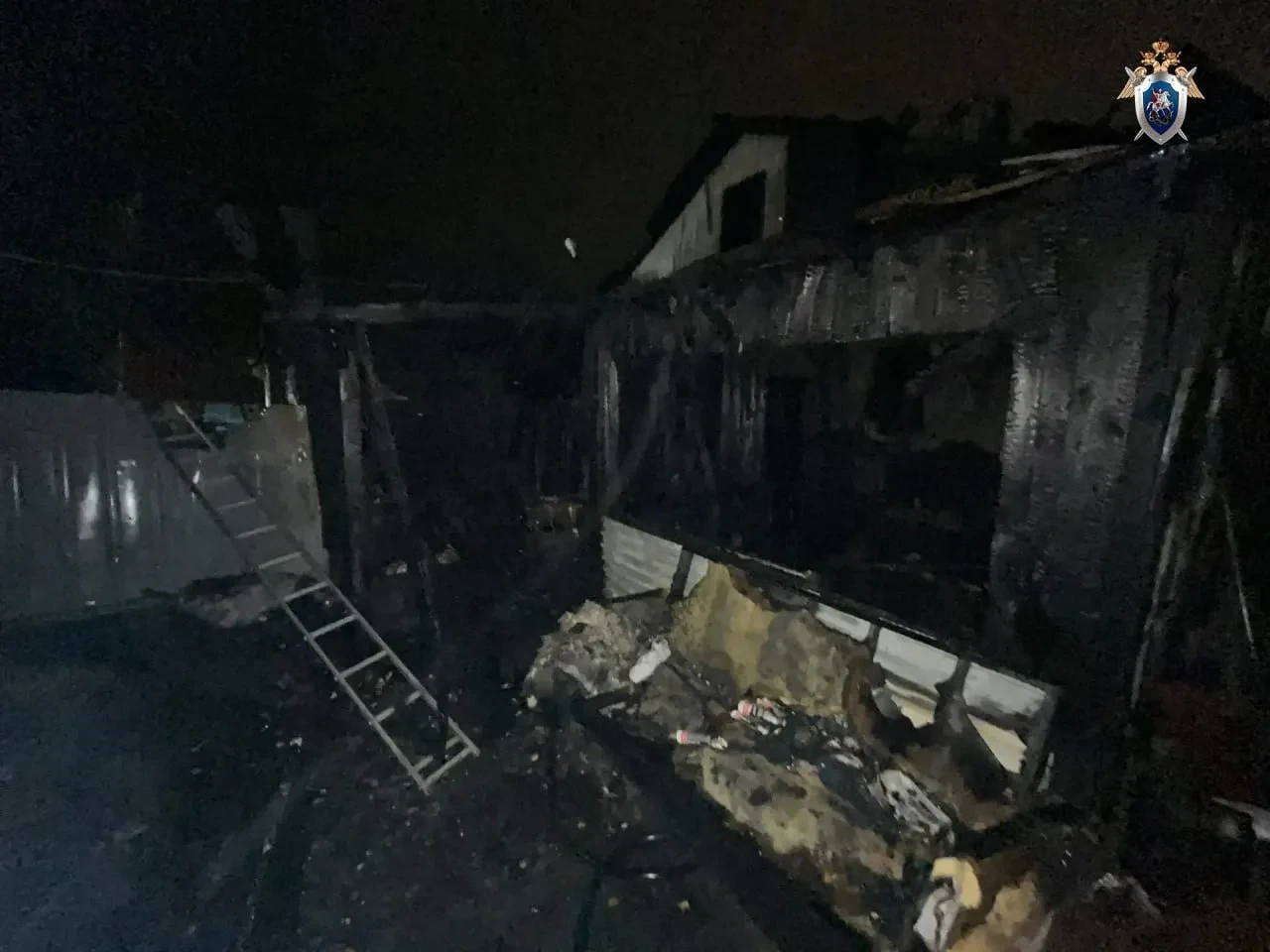 В Южно-Сахалинске при пожаре в доме погиб мужчина