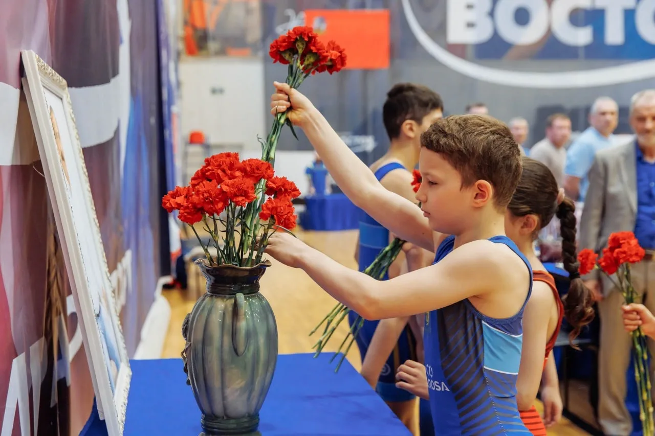 Сила на ковре💪🏻   Во Дворце спорта «Восток» состоялись Всероссийские соревнования по вольной борьбе 