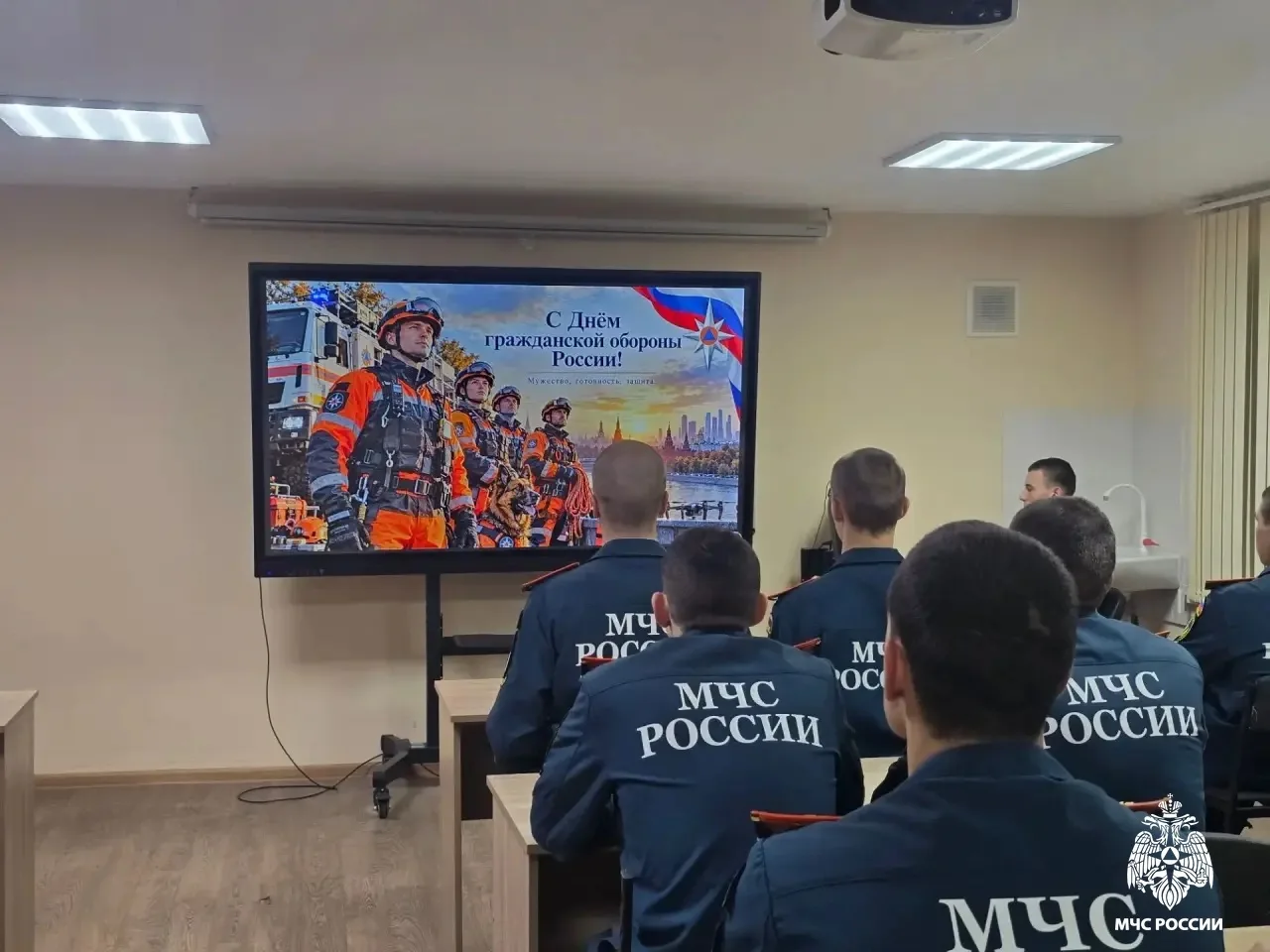 Выходные курсантов Донецкого института ГПС МЧС России: история и спорт!
