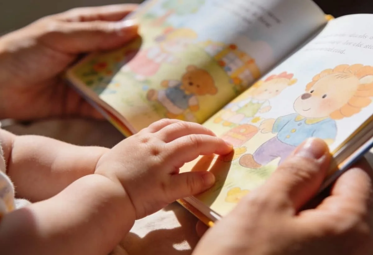 📚 Чтение вслух с пелёнок: инвестиция в будущее вашего малыша! 📚