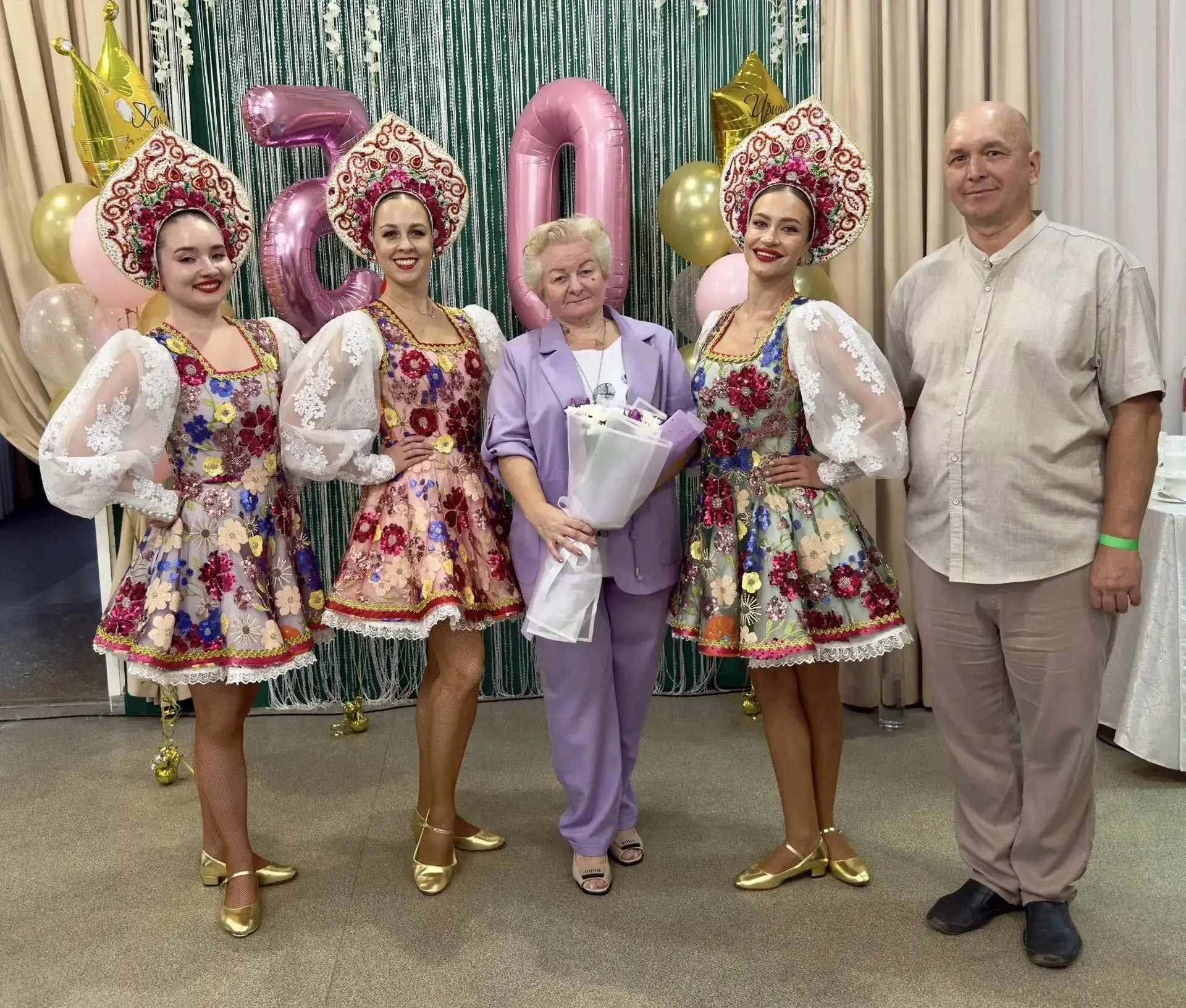 Вчера в нашем кафе «Дуслык» было по-настоящему горячо! Мы с огромной радостью принимали...