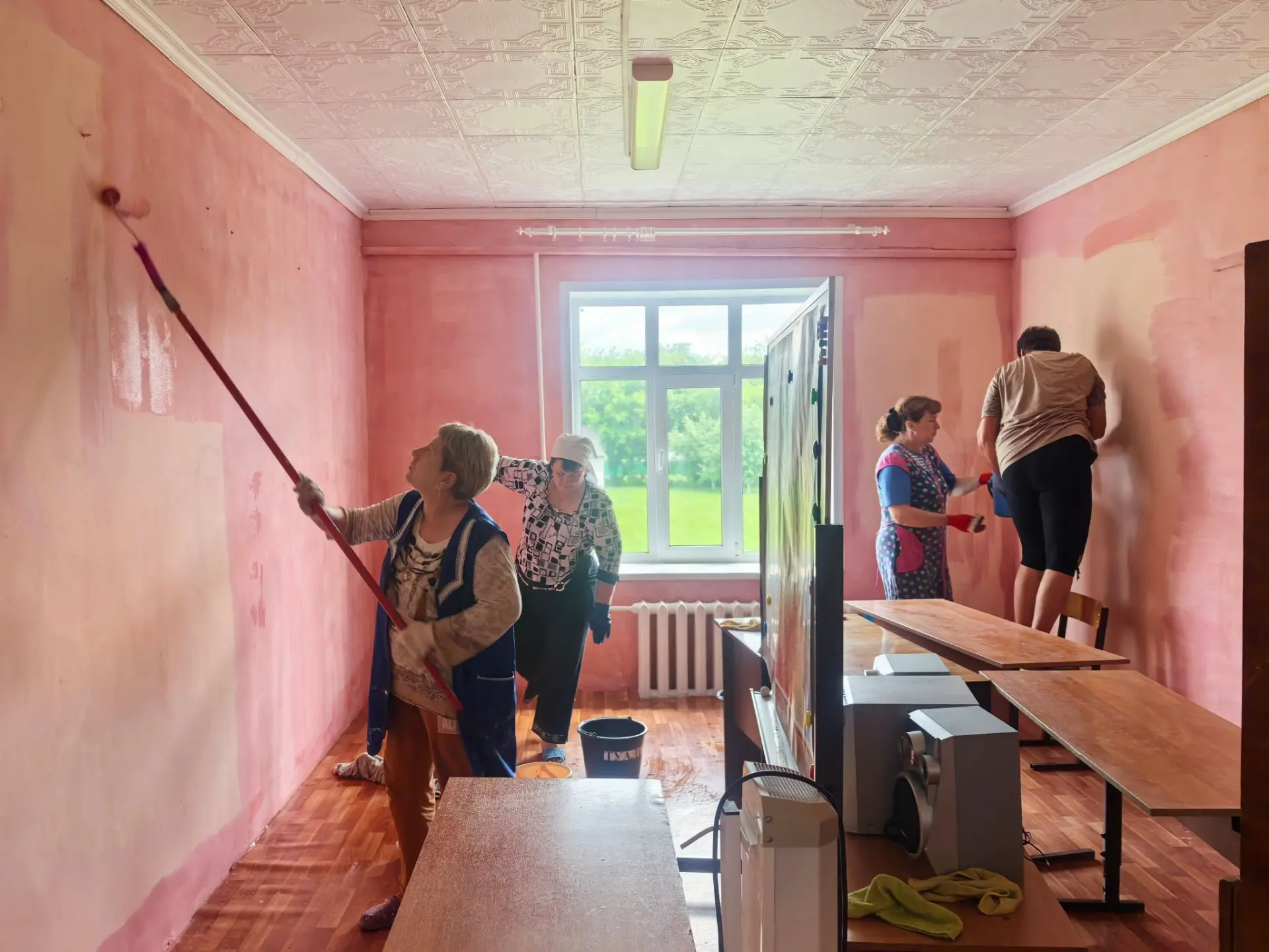 Ремонт продолжается. Освежили кабинет музыки