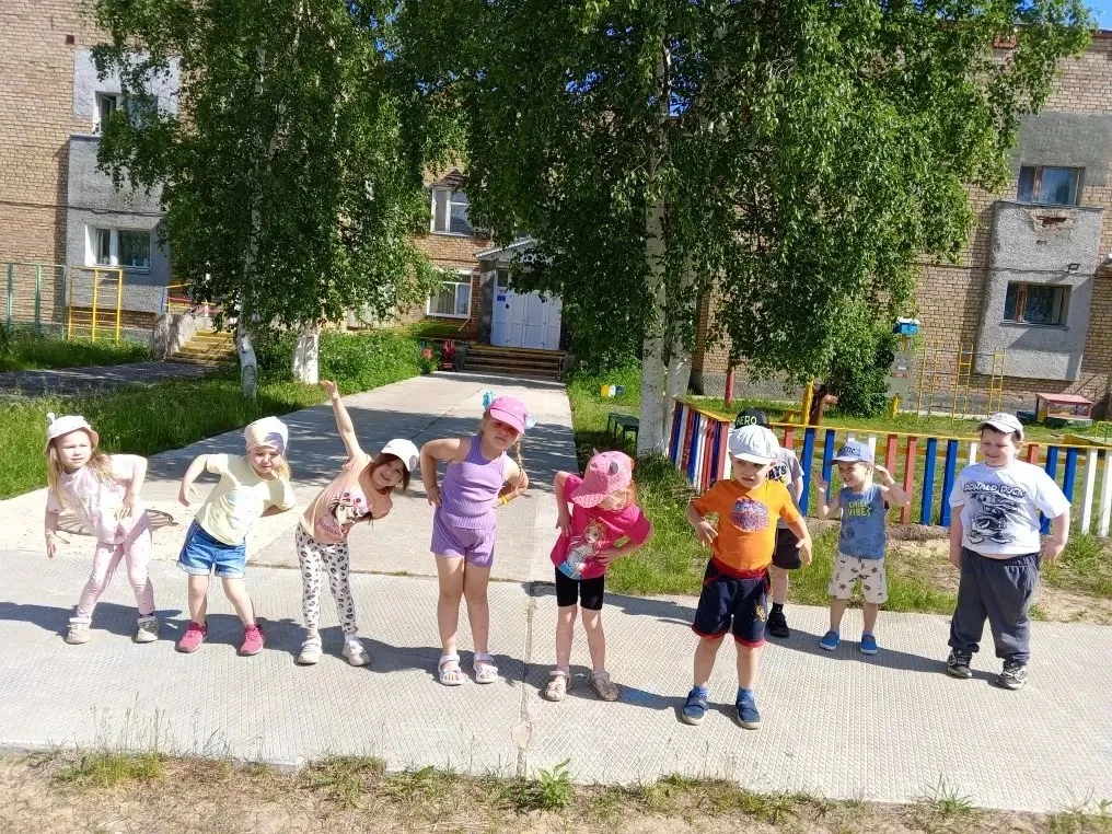 Корпус 1.
Солнце, воздух и вода — наши лучшие друзья! ☀️💧

Лето в детском саду — это не просто прог