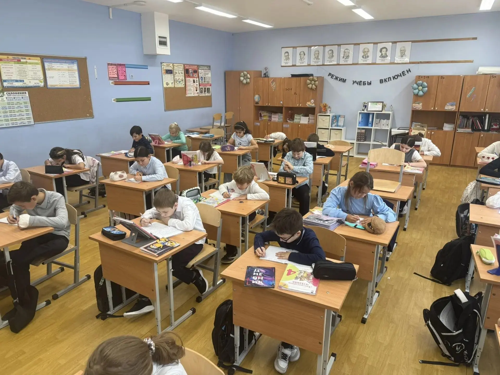 1 октября — Международный день пожилых людей. Но за этой официальной датой стоят живые ...