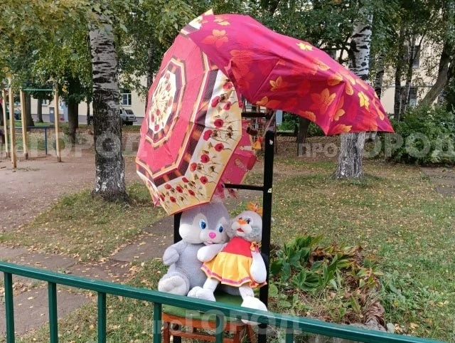 "Зайку бросила хозяйка - под дождем остался зайка..." Помните такое стихотворение? Карт...