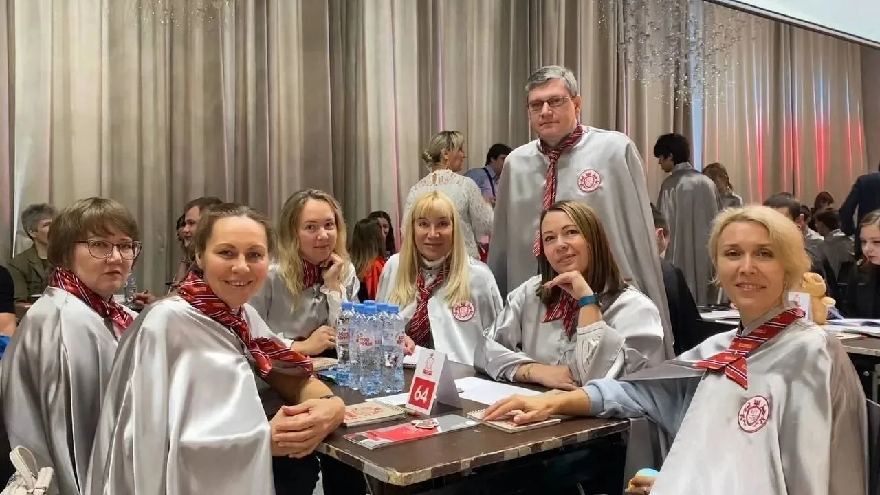 Воскресенье- не повод пропускать новое мгновение. Вашему вниманию 18 мгновение истории😉  Сегодня рас