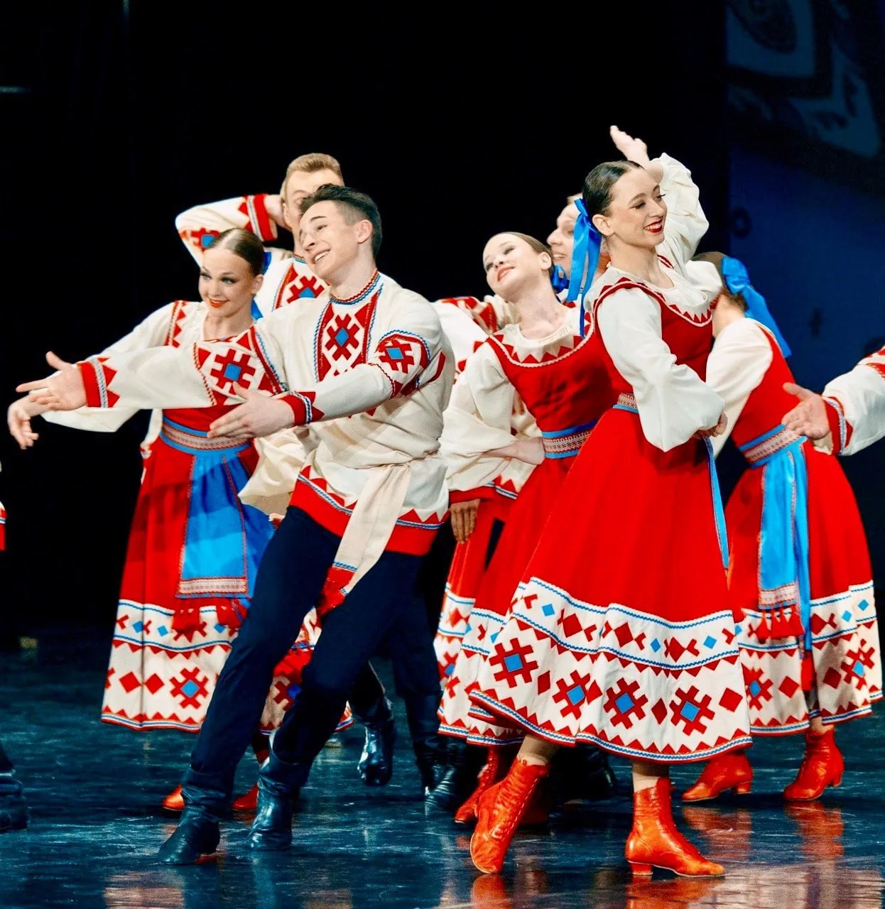 ❤️ 2 октября — День среднего профессионального образования!