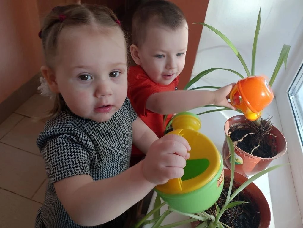 "ДЕНЬ ДОБРЫХ ДЕЛ" в "Сказке"
Сегодня в нашем детском саду №4 царила особая атмосфера, ведь мы отмеча