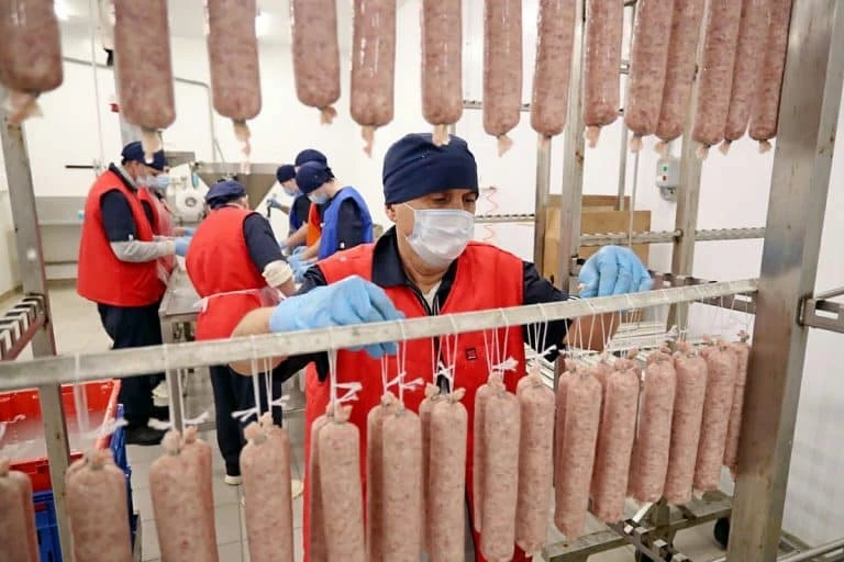 🏭🍖👷‍♂️На «Владимирском стандарте» продлили простой и не платят зарплату