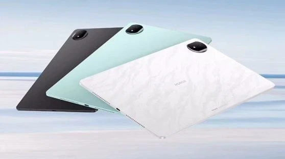 ⚡ Планшет Honor MagicPad 2 по отличной цене до 10:59 мск!

Оснащен 12,3" OLED-матрицей c разрешением