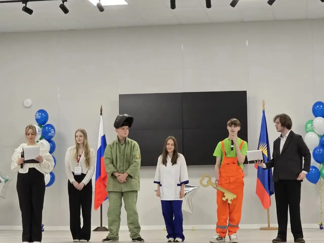 ✅ Почти 6 тысяч ребят сегодня начали обучение в колледжах Мурманской области