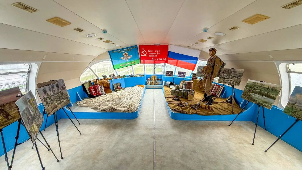 🚢 В  Парке Прибрежный  на борту «Метеора-216» открылся музей!  Это не просто экспонат, а ожившая ист