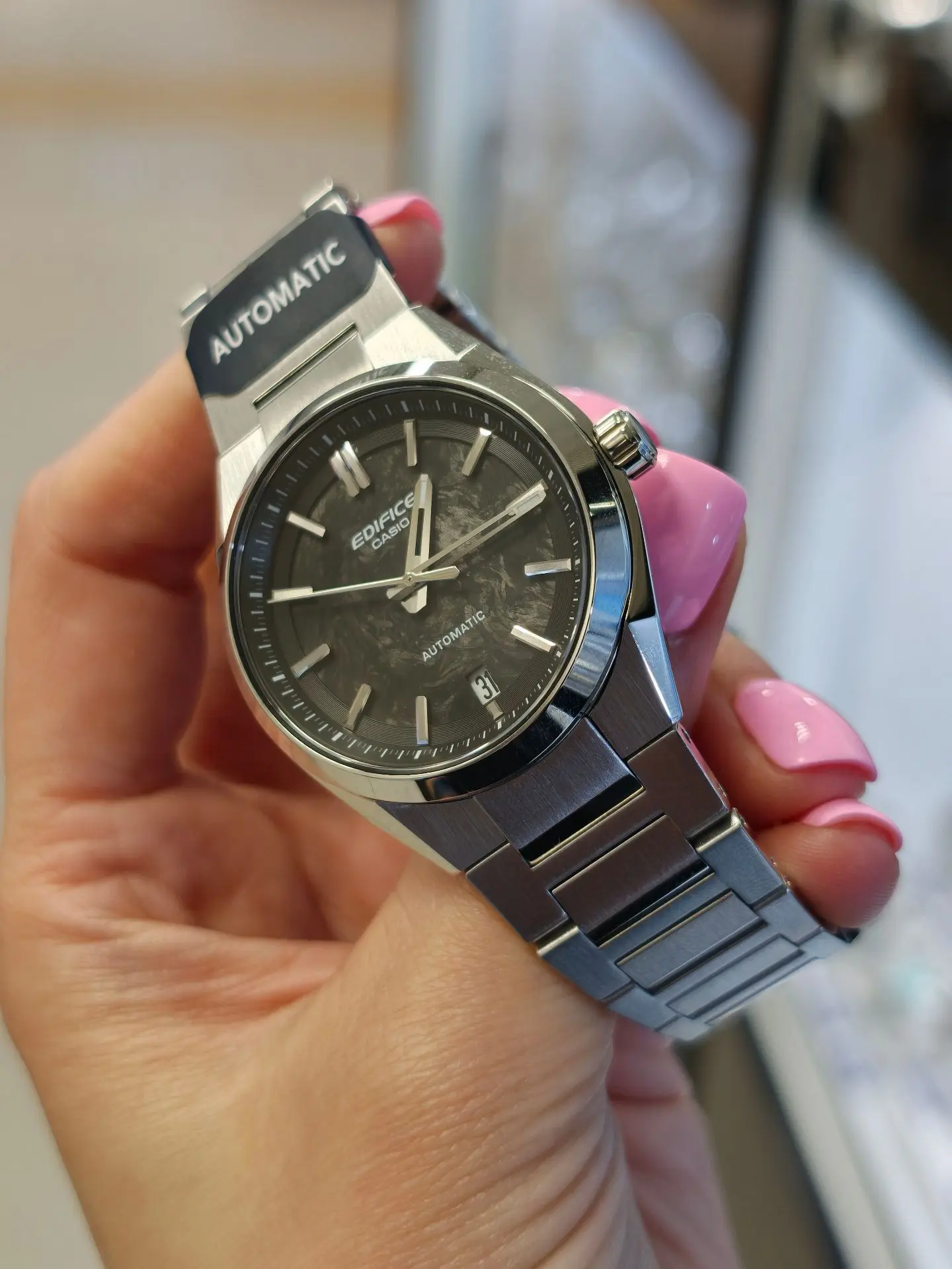 Точность, надёжность, инновации — всё это про японские часы! 

⌚ В магазине «Часовой» на 1 этаже ТРЦ