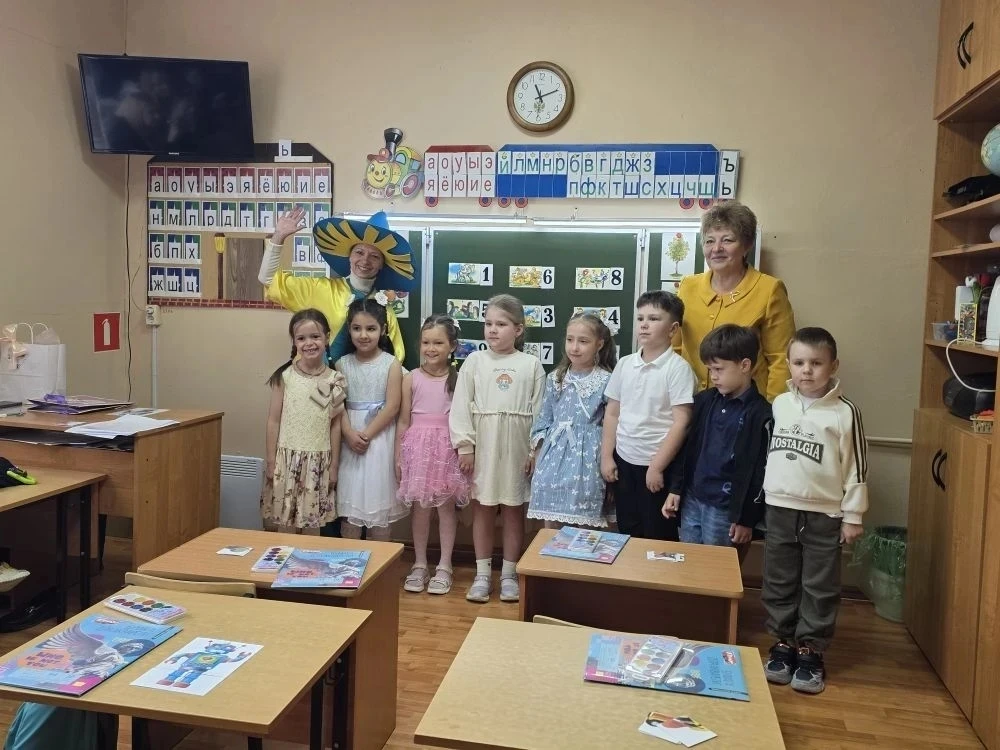 Сегодня у пятилеток в объединении "Цветик-семицветик" прошло итоговое открытое занятие ...