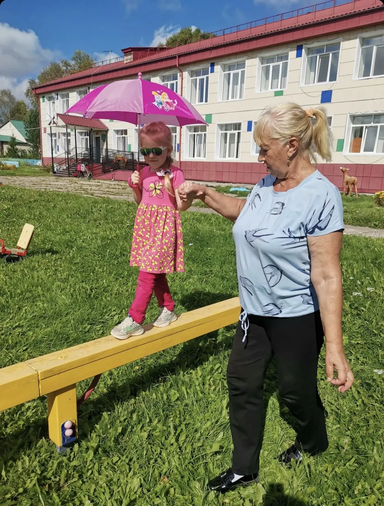 «Когда перепутала утреннюю прогулку с Парижской неделей моды» 🇫🇷☺️