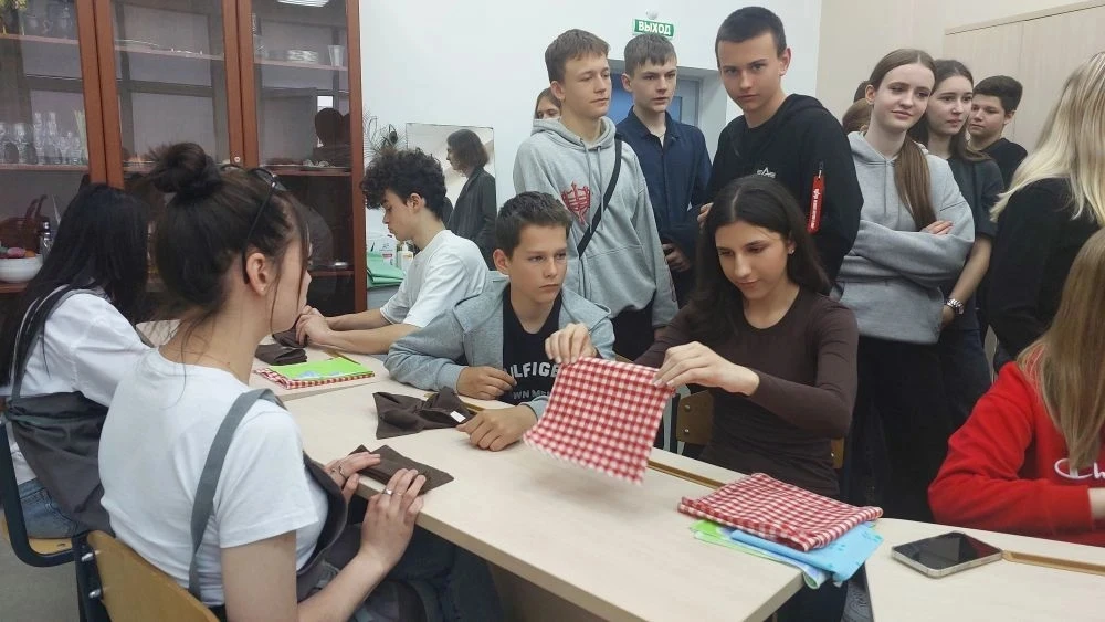 14 мая 9"В" класс приняли участие в Дне открытых дверей в ОГАПОУ "Старооскольский техни...