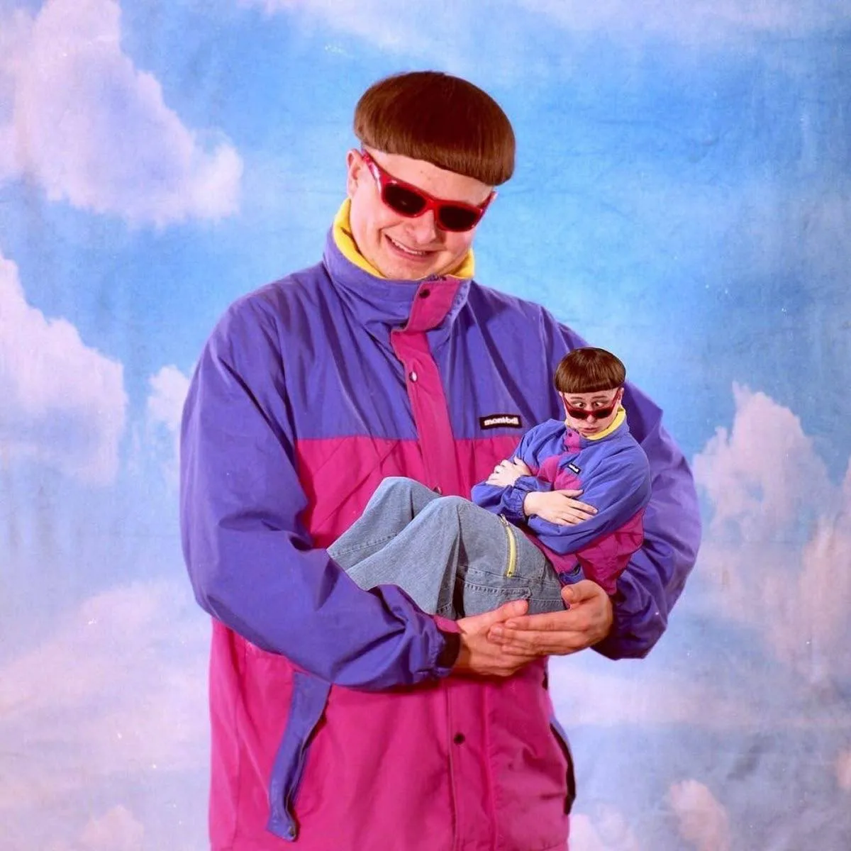 Какой-то невероятно грустный вечер выходит. Oliver Tree, известный своими треками вроде...