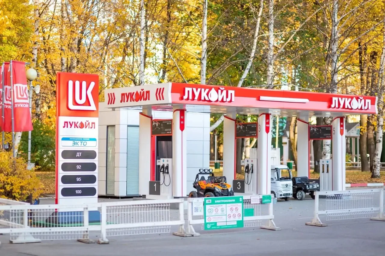 Единственная заправка в Перми, где есть любой бензин 😂