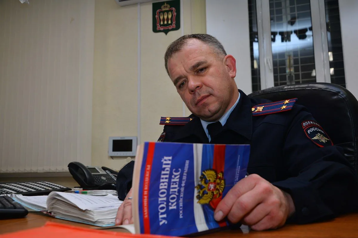 «Опасный бег по кругу». Полицейские задержали в Рязани рецидивиста, подозреваемого в краже рюкзака и