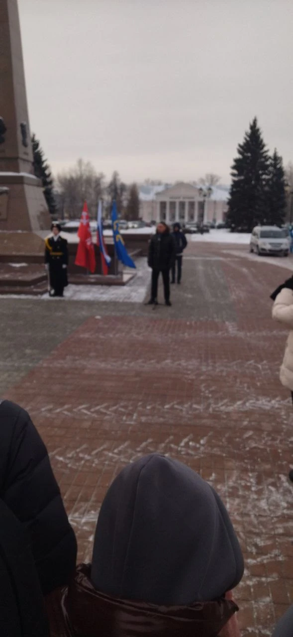 Учащиеся 9В класса нашего лицея сегодня приняли участие в городском памятном мероприятии, приуроченн
