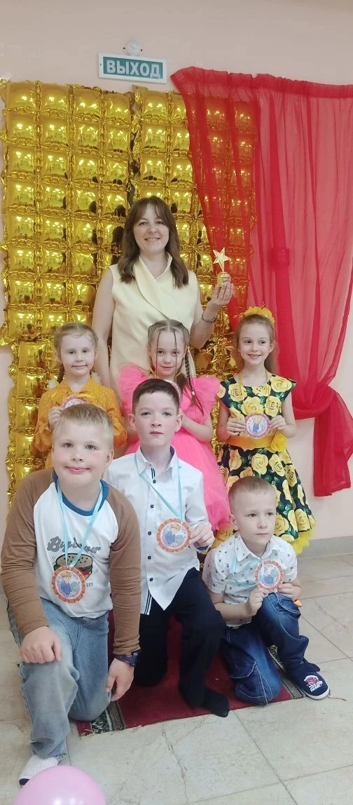 ✨Выпускные отгремели. 🎓💔
