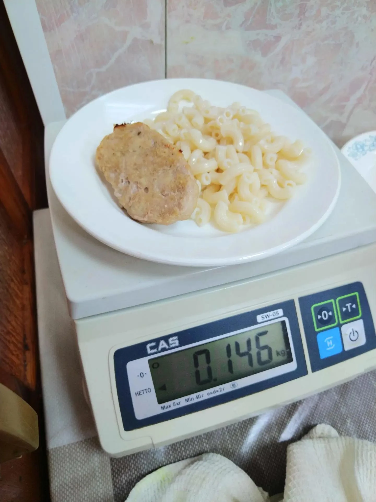 Внеплановая проверка столовой ООО "Кама" в Сыктывкарском политехническом техникуме: отк...