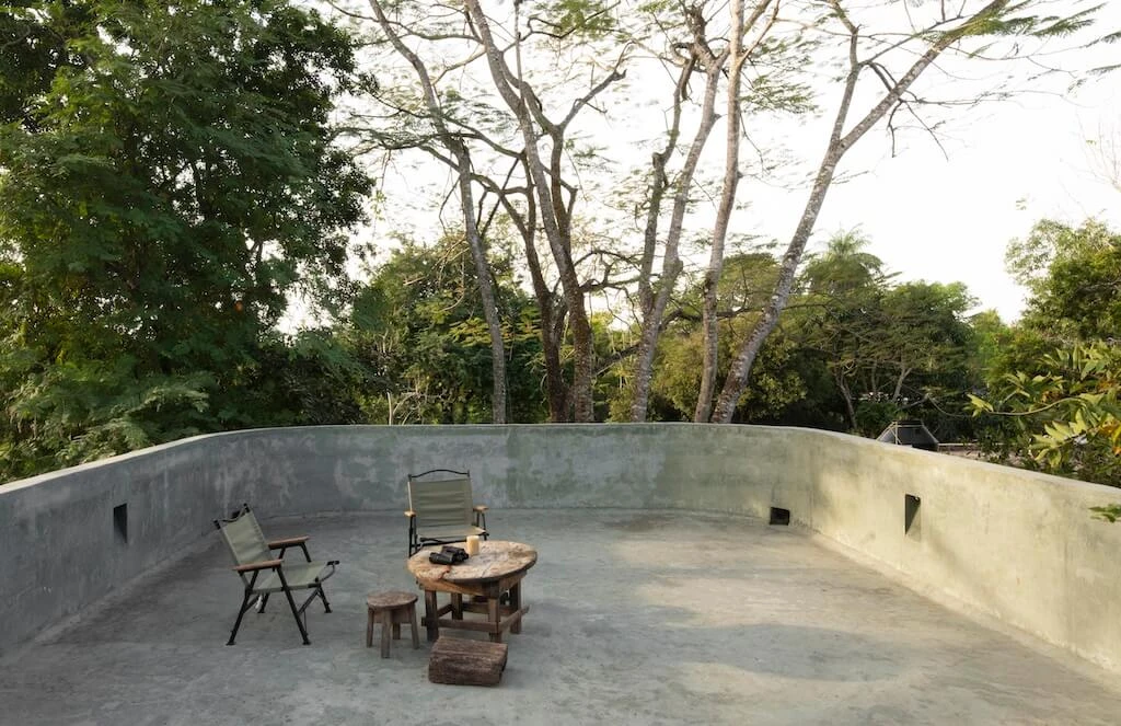 ▶ The Green Brutalist Grotto / Salvador Román Hernández, Adela Mortéra Villarreal